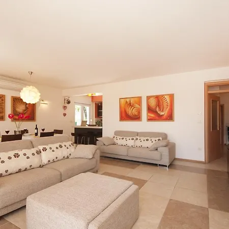 Apartman With Pool Near *